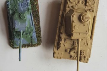 10mm vs 15mm WWII Panther Tanks